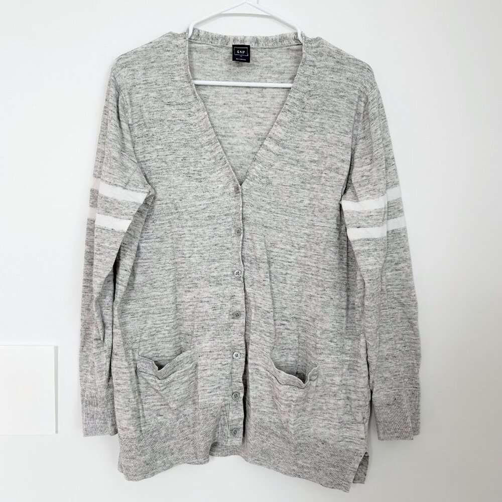 ✨ EUC✨  GAP 100% Cotton Varsity Gray Cardigan - Pockets, Striped White sleeves